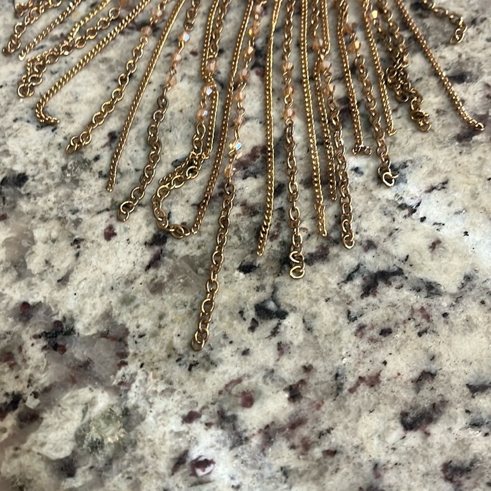 Paparazzi Gold Statement Necklace with Fringe Design and earrings set - Picture 7 of 9